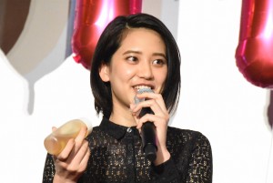 映画『MARS～ただ、君を愛してる～』の初日舞台挨拶に登壇した山崎紘菜