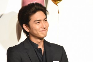 映画『MARS～ただ、君を愛してる～』の初日舞台挨拶に登壇した稲葉友