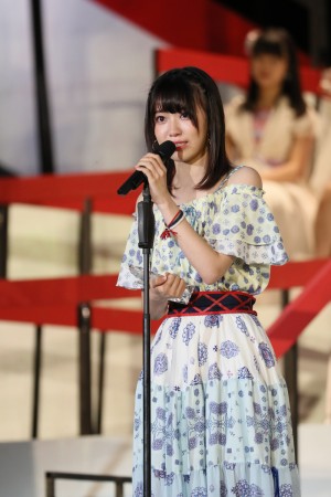 『第8回AKB48選抜総選挙』開票イベントの模様　第6位　宮脇咲良