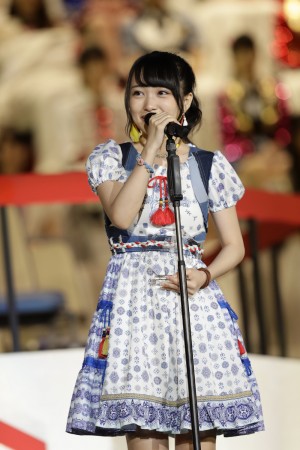 『第8回AKB48選抜総選挙』開票イベントの模様　第13位　向井地美音