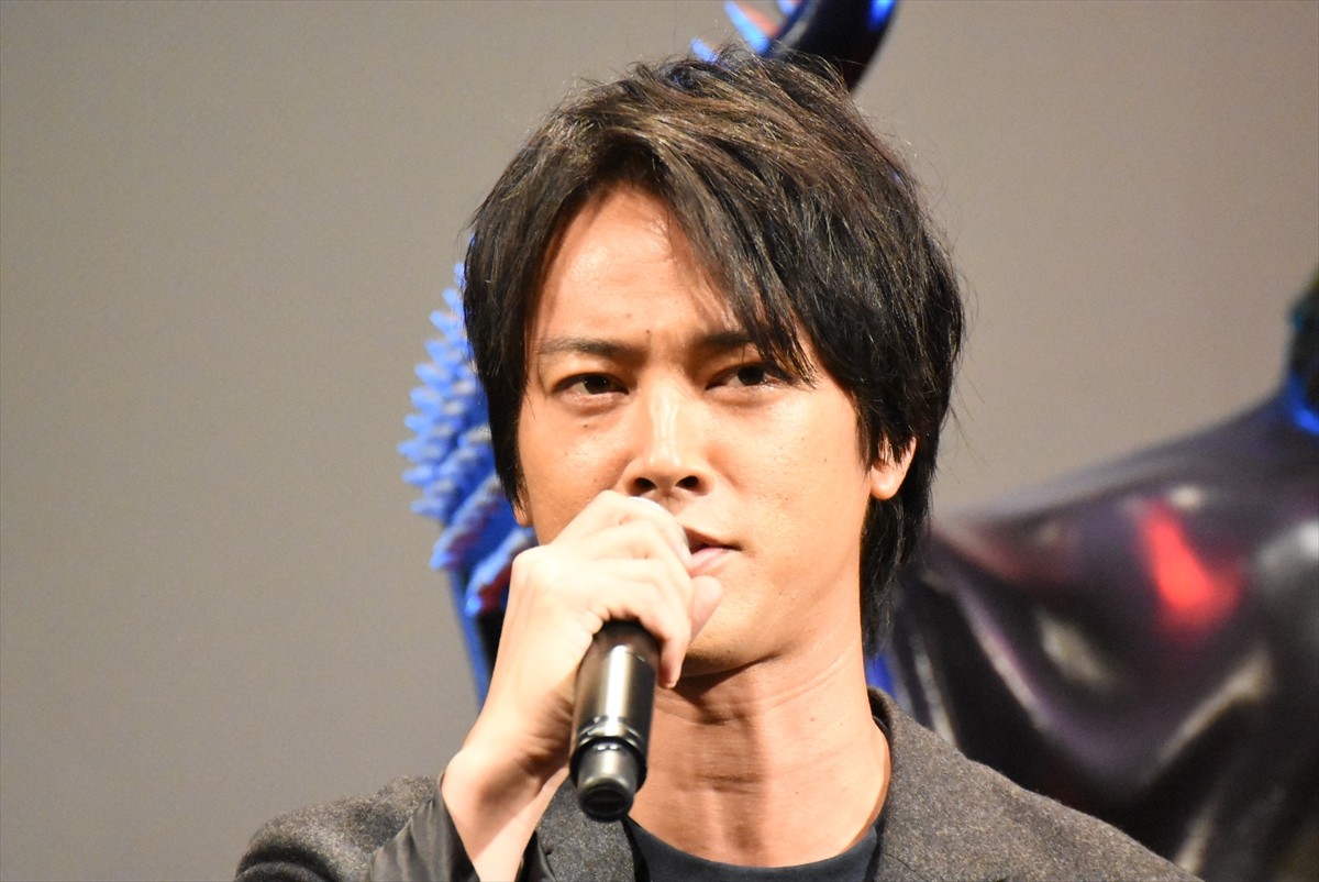 神木隆之介、高校の授業態度に“地獄行き”「馬の被り物」着用で出席