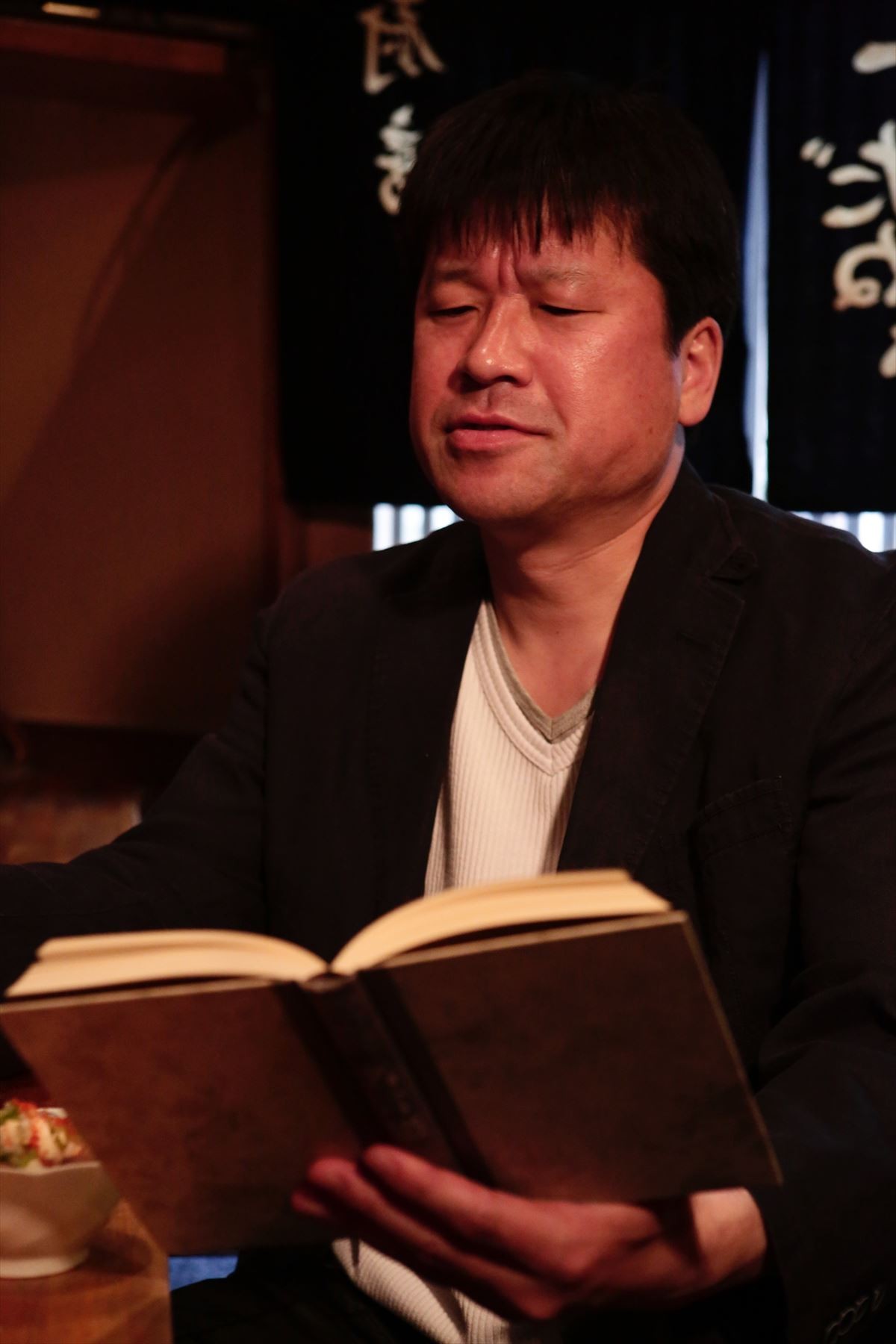 佐藤二朗「なぜ本になる」 100万いいね！突破のツイートまとめ本発売決定