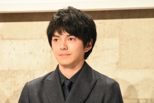 『ON 異常犯罪捜査官・藤堂比奈子』制作発表会見に登場した林遣都