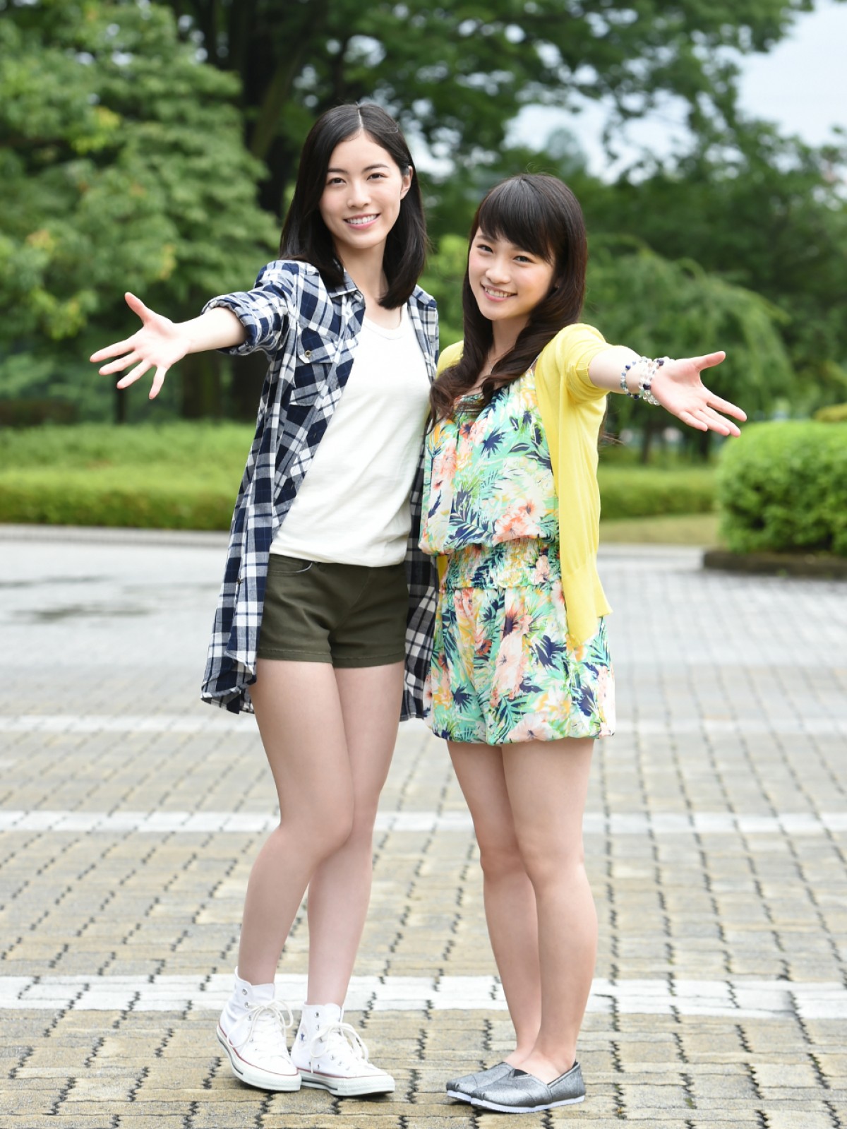 川栄李奈、松井珠理奈主演ドラマ『死幣』に出演「今回で距離が縮まりそう」
