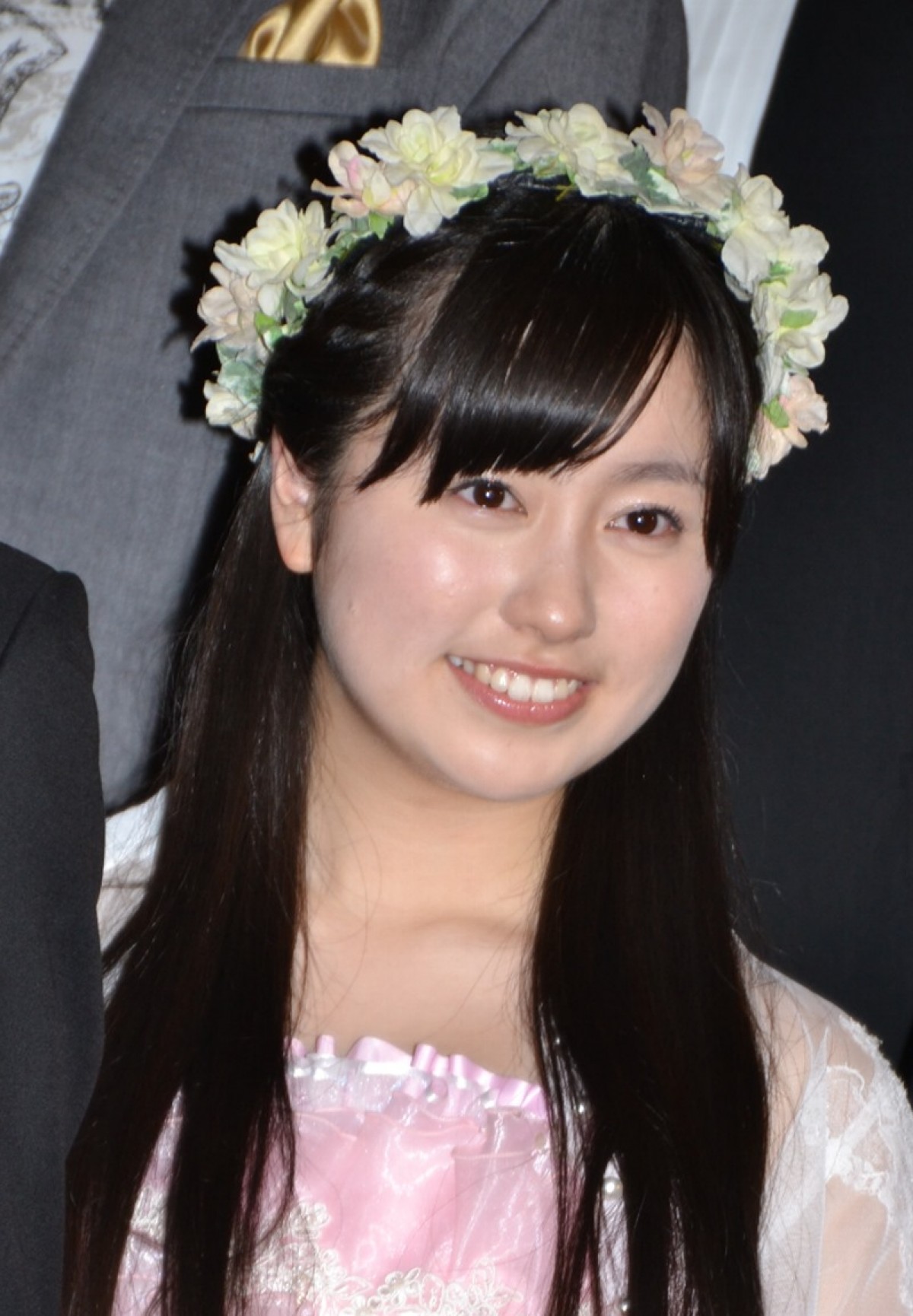 あーりんがロングヘアをばっさりカット!