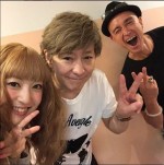 神田沙也加、小室哲哉＆マーク・パンサーとピース！ 『テレ東音楽祭』共演に感謝