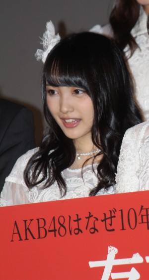 『存在する理由DOCUMENTARY of AKB48』プレミア上映会に登壇した向井地美音