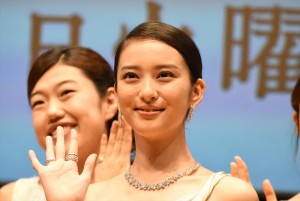 武井咲、『せいせいするほど、愛してる』完成披露特別試写会に出席