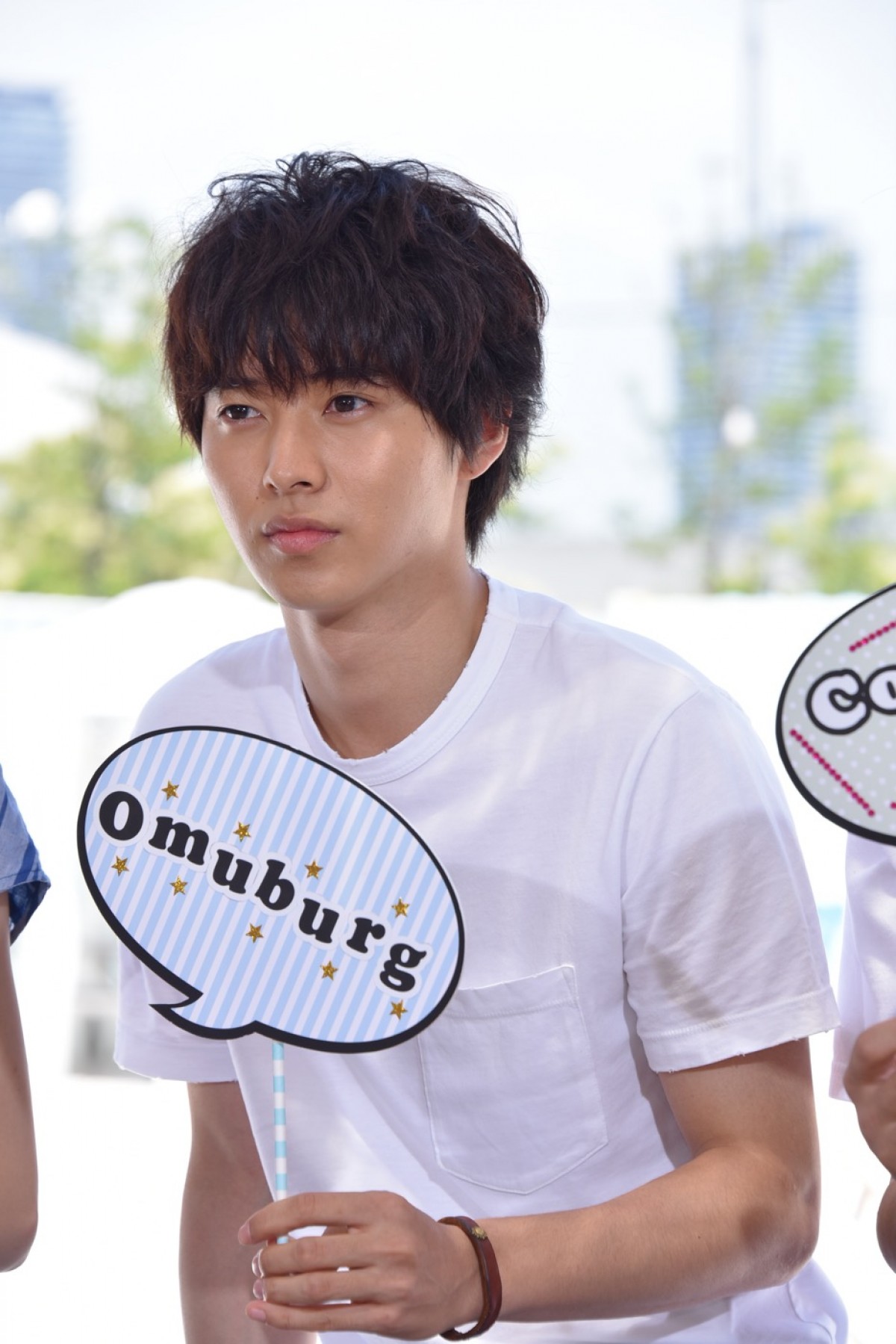 野村周平、三浦翔平に「一緒に寝ます？」添い寝を提案　“チャラ男”が板に付く!?