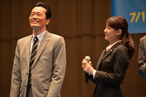『HOPE～期待ゼロの新入社員～』壮行会イベントに登壇した遠藤憲一と山本美月