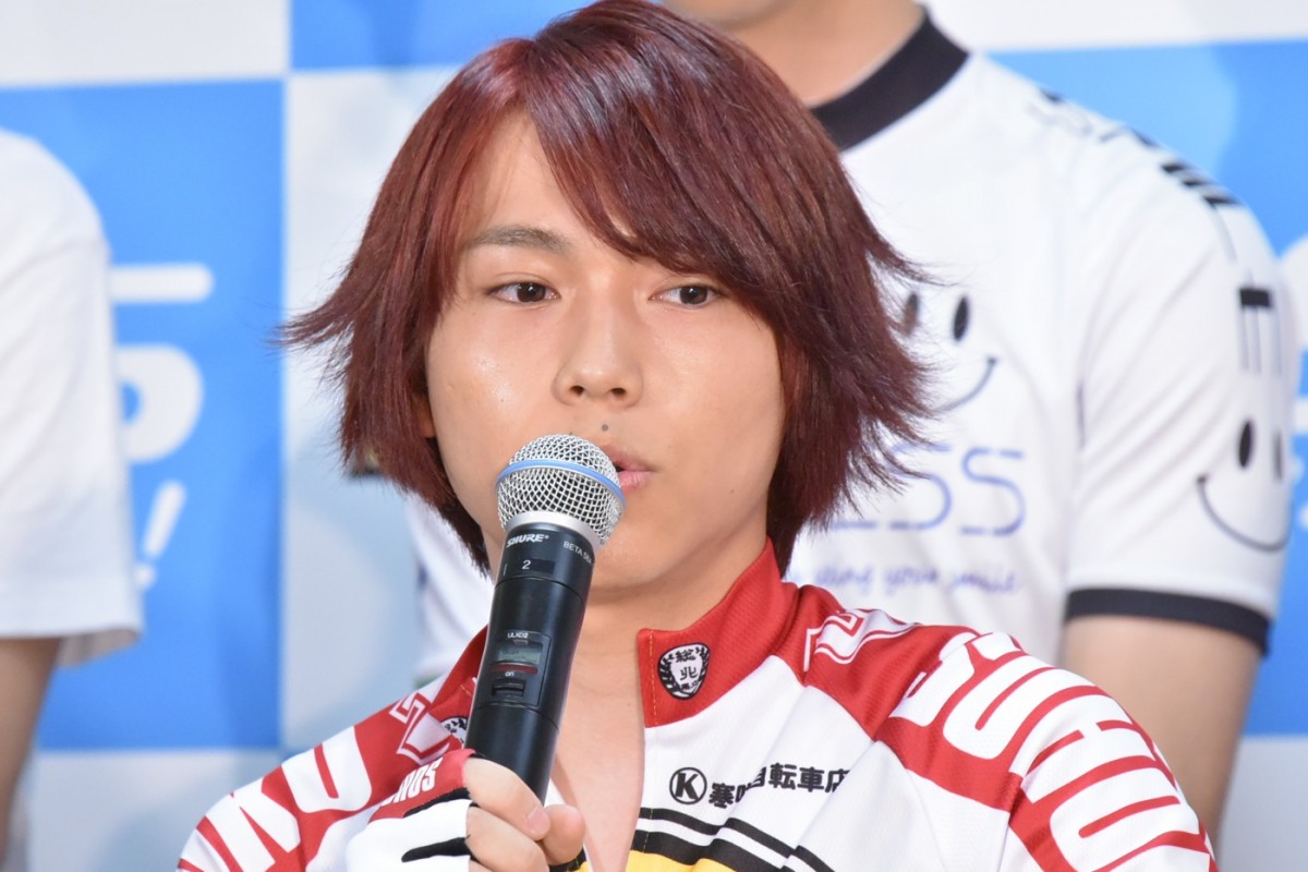 小越勇輝、『弱虫ペダル』リアル“小野田”でしどろもどろ「女性と絡むとドギマギする」
