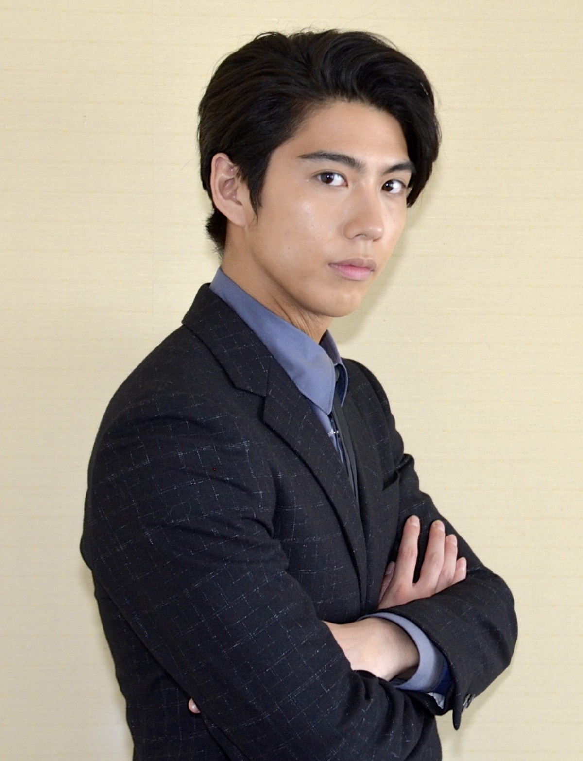 賀来賢人「泥臭くシビアな世界」　俳優業の厳しさを実感するも“天職”だと確信
