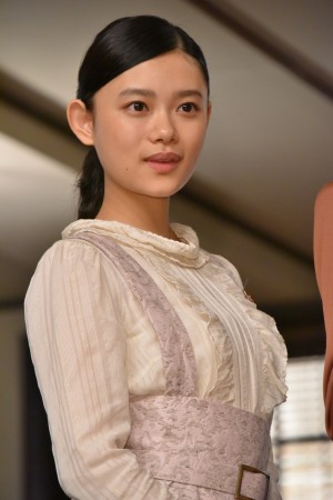 『とと姉ちゃん』スタジオ取材会に登壇した杉咲花