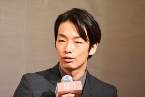 『怒り』完成報告会見に登壇した森山未來