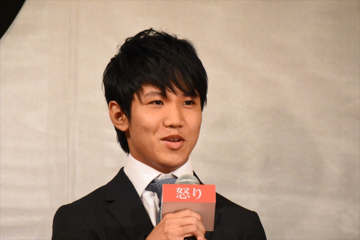 綾野剛、ラブシーン演じた妻夫木聡に親近感抱く　役作りで「一緒に住んでみた」