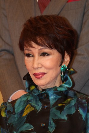 『おんな城主 直虎』新たな出演者発表会見に登壇した浅丘ルリ子