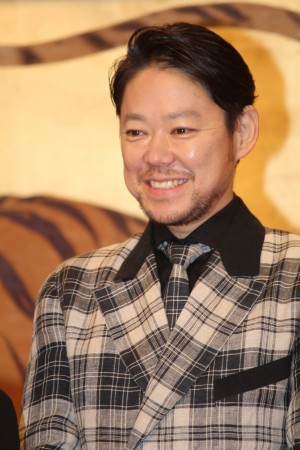 『おんな城主 直虎』新たな出演者発表会見に登壇した阿部サダヲ