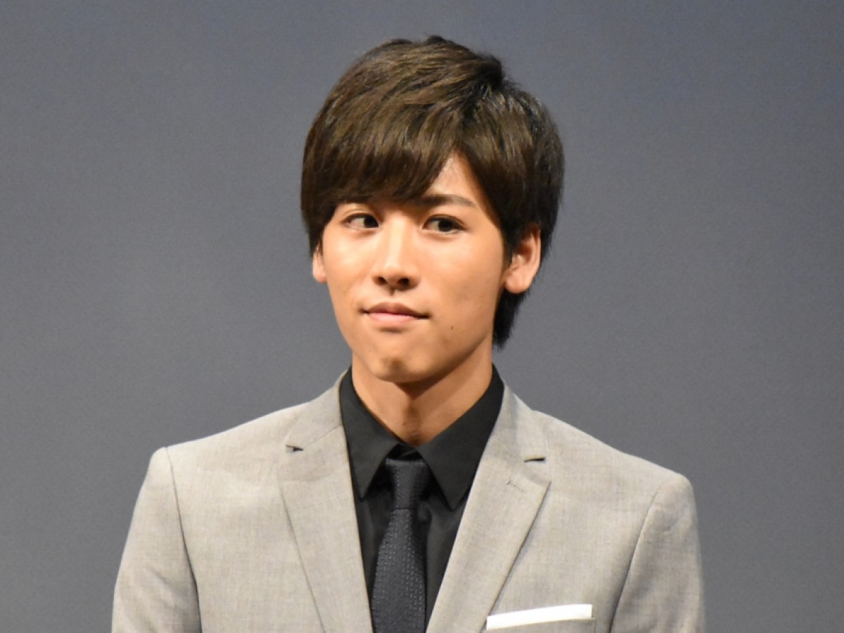 生駒里奈、欅坂46との壁「ぶっ壊した」　後輩・石森虹花との共演に笑顔