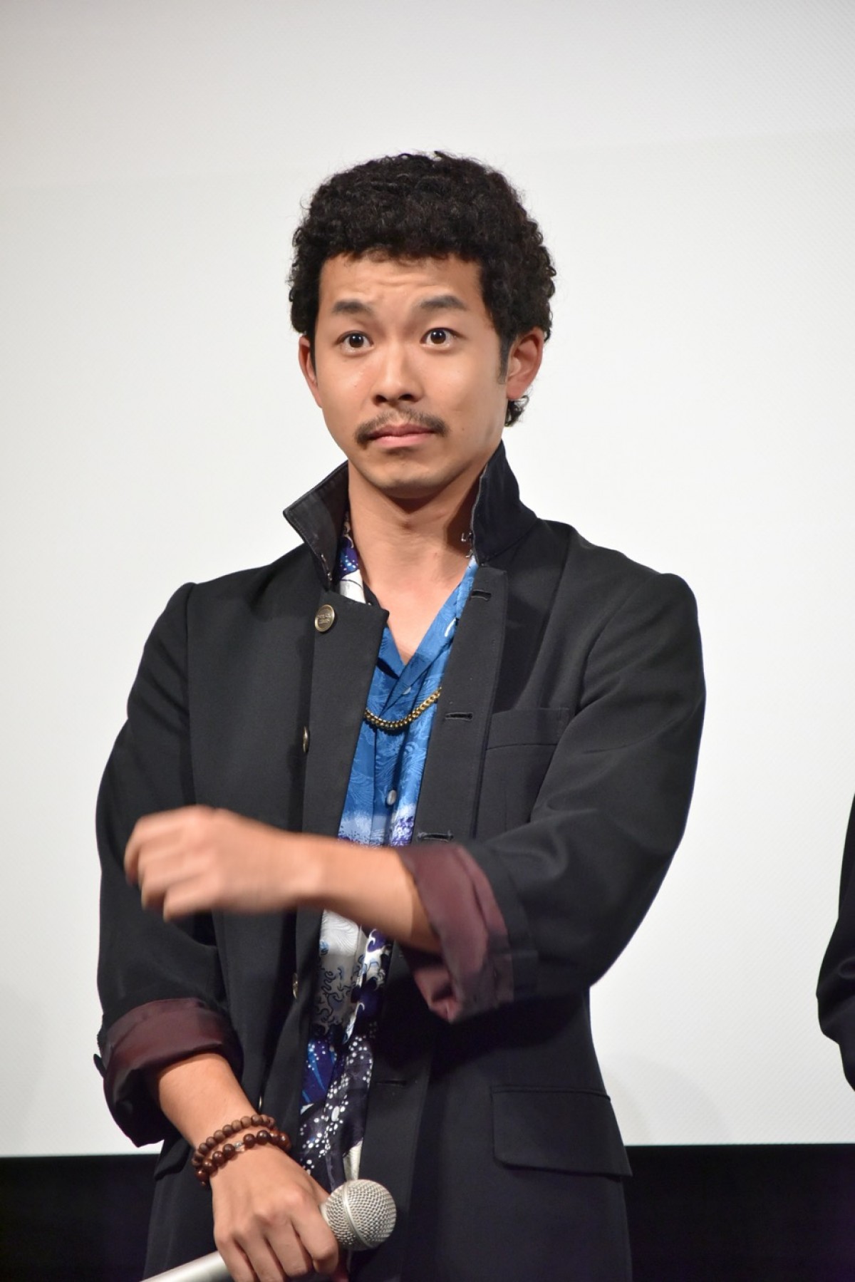 太賀、パンチパーマでも「もっと個性を出していきたい」更なる“個性”求める