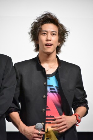 『仰げば尊し』舞台挨拶に登場した佐野岳