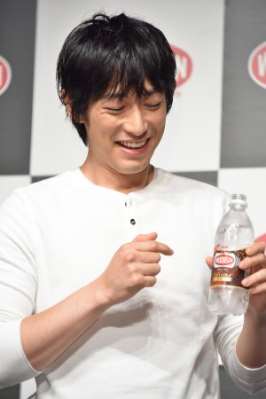 WILKINSON 新商品＆新CM発表会に出席したディーン・フジオカ