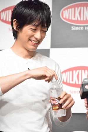 WILKINSON 新商品＆新CM発表会に出席したディーン・フジオカ