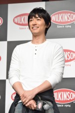WILKINSON 新商品＆新CM発表会に出席したディーン・フジオカ