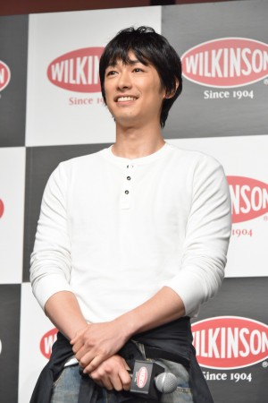 WILKINSON 新商品＆新CM発表会に出席したディーン・フジオカ