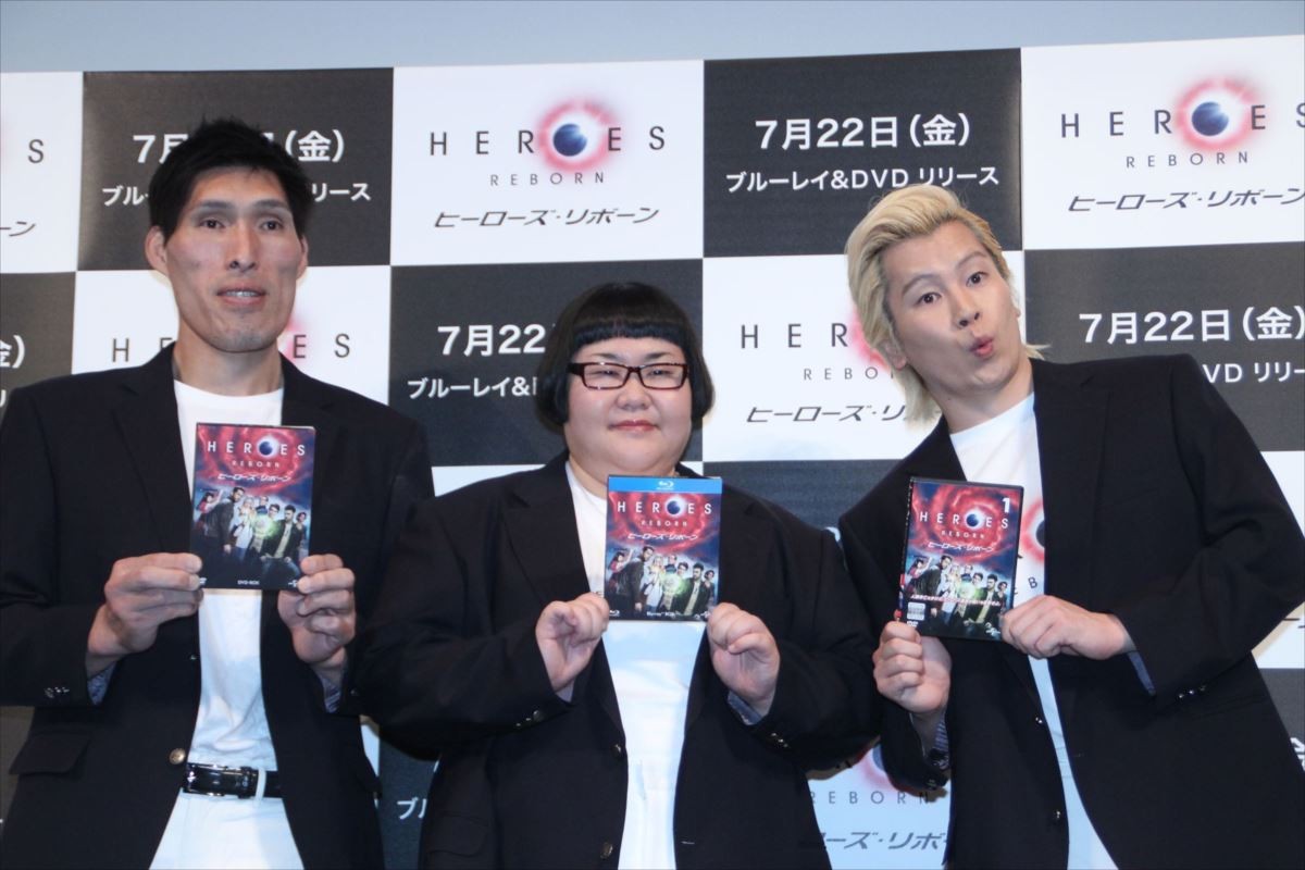 篠原信一、130キロのメイプル超合金・安藤を軽々と“お嫁さん”だっこ