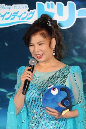 『ファインディング・ドリー』大ヒット記念ライブイベントに出席した八代亜紀