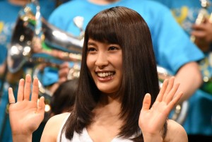 土屋太鳳、『青空エール』完成披露舞台挨拶に登場　