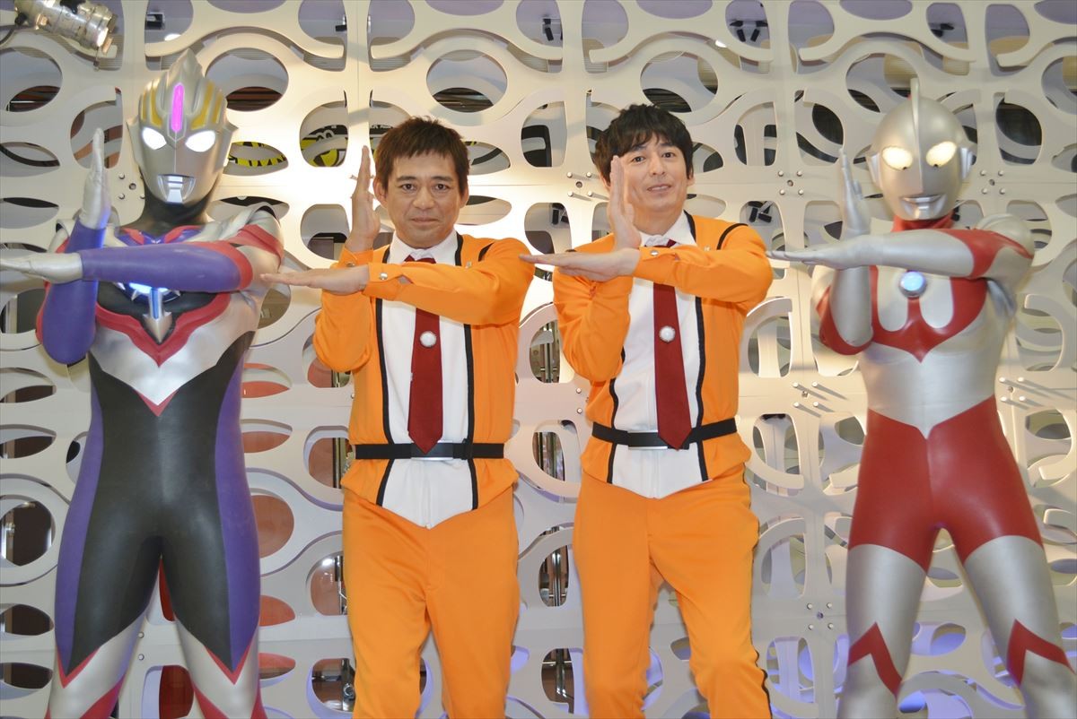 博多華丸・大吉、超巨大ウルトラマンに興奮！「青森のねぶたみたい」