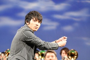 山田裕貴、『青空エール』完成披露舞台挨拶に登場　