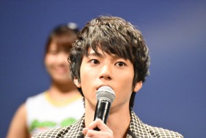 山田裕貴、『青空エール』完成披露舞台挨拶に登場　