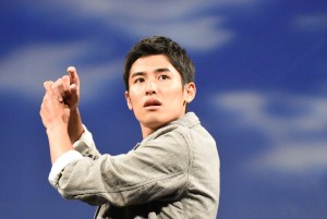 堀井新太、『青空エール』完成披露舞台挨拶に登場　