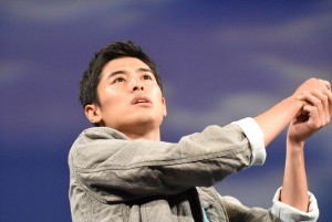 堀井新太、『青空エール』完成披露舞台挨拶に登場　