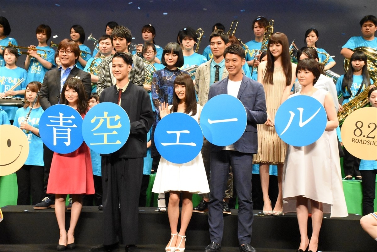 土屋太鳳、竹内涼真との身長差キスシーンは「ラブという名のアクション」 
