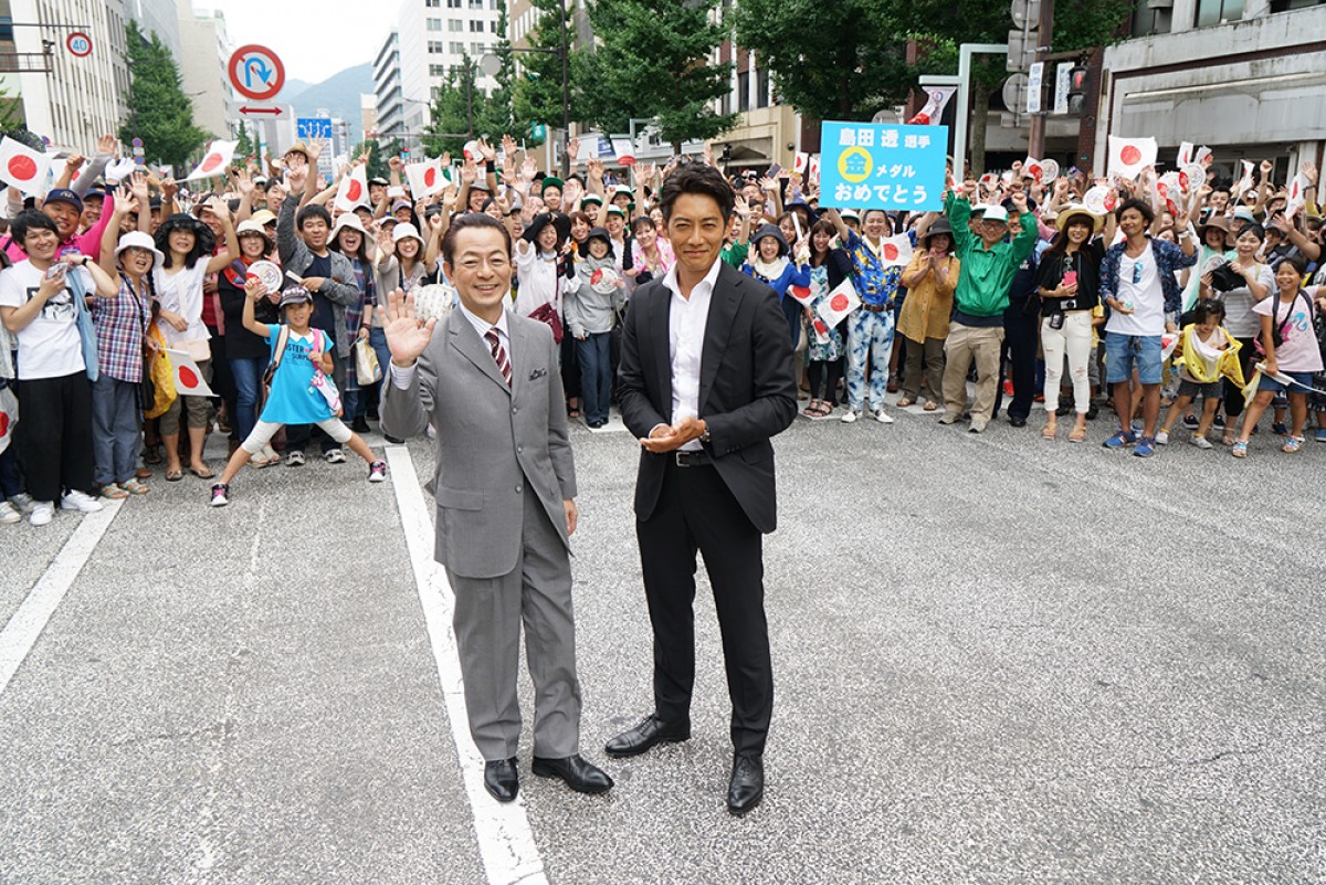 水谷豊・反町隆史『相棒‐劇場版IV‐』撮影終了！ エキストラ3000人と大規模ロケ