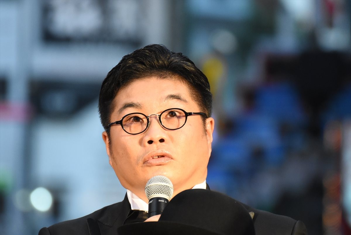 長谷川博己、“小さいモンスター”ではなく「ゴジラを追いかけたい！」
