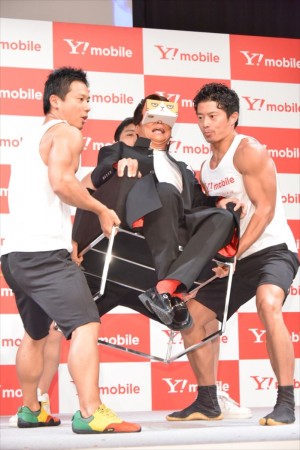 Y！mobile「Android One」発売記念イベントの様子