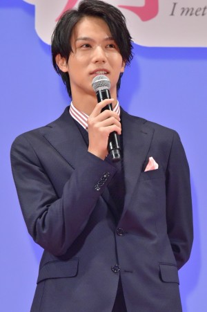 中川大志、『四月は君の嘘』完成披露試写会に登壇