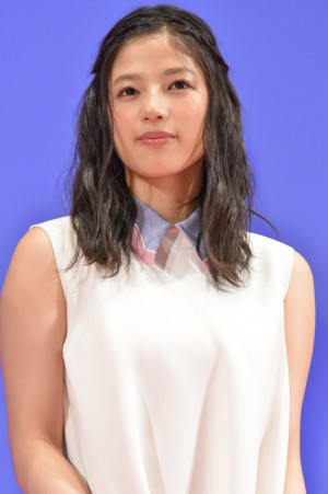 石井杏奈、『四月は君の嘘』完成披露試写会に登壇