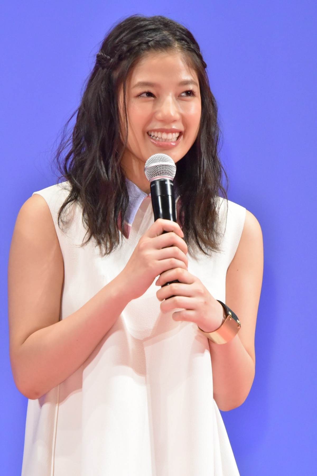 広瀬すず、山崎賢人を「無敵」と絶賛するも本人否定「敵だらけ」