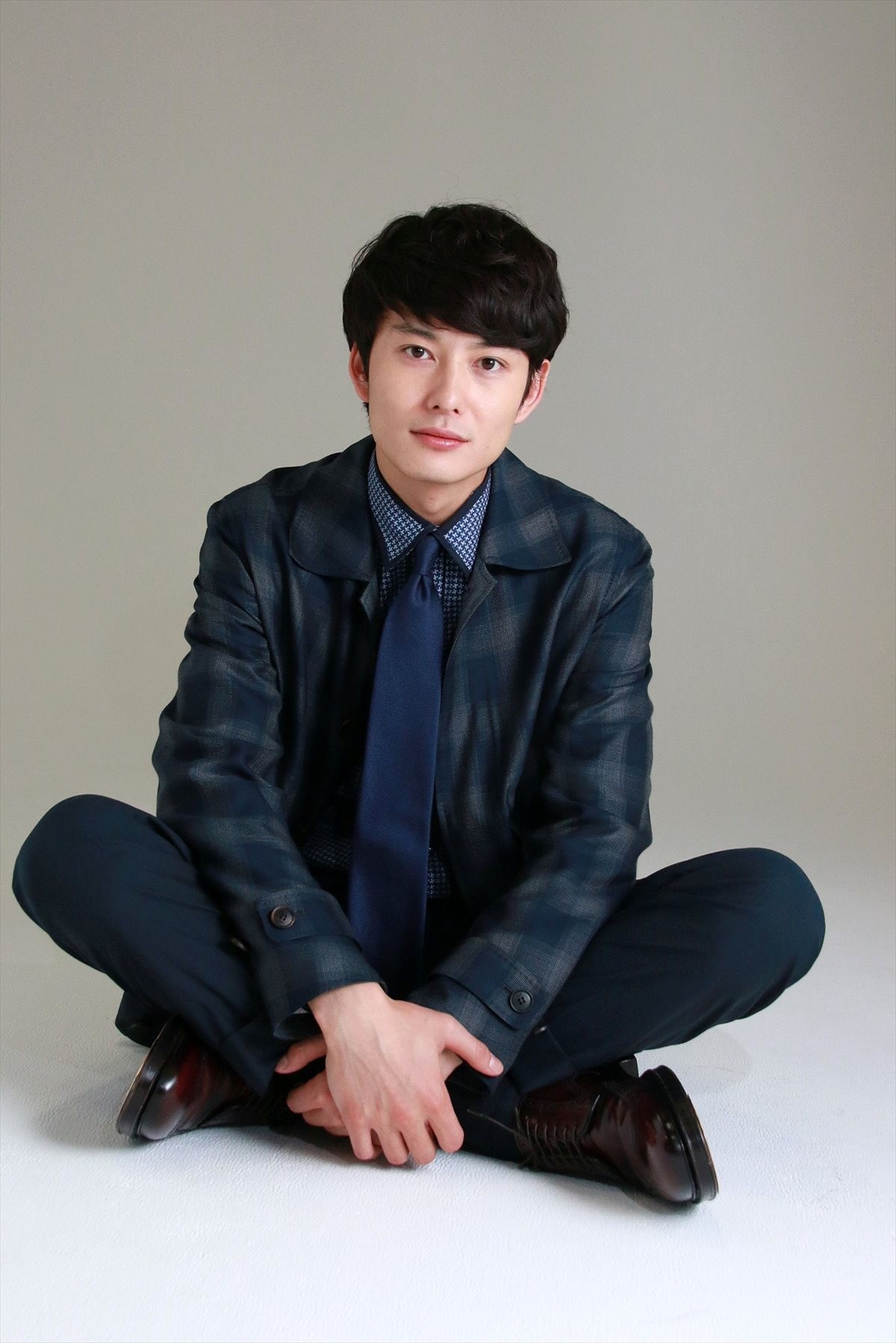 岡田将生、生田斗真と撮影後に2人旅「大人の男になった」10代ではできなかった話も