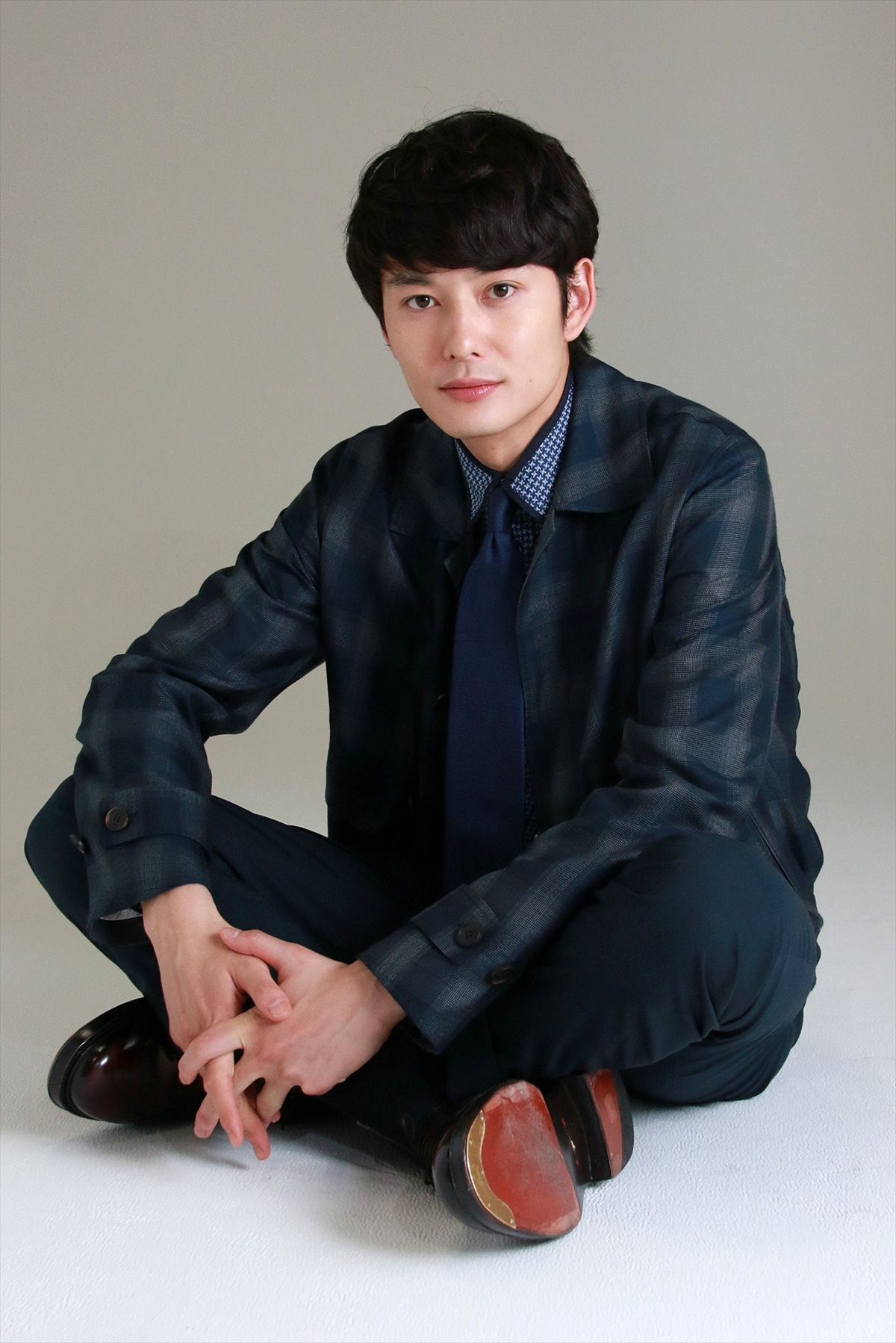 岡田将生、生田斗真と撮影後に2人旅「大人の男になった」10代ではできなかった話も