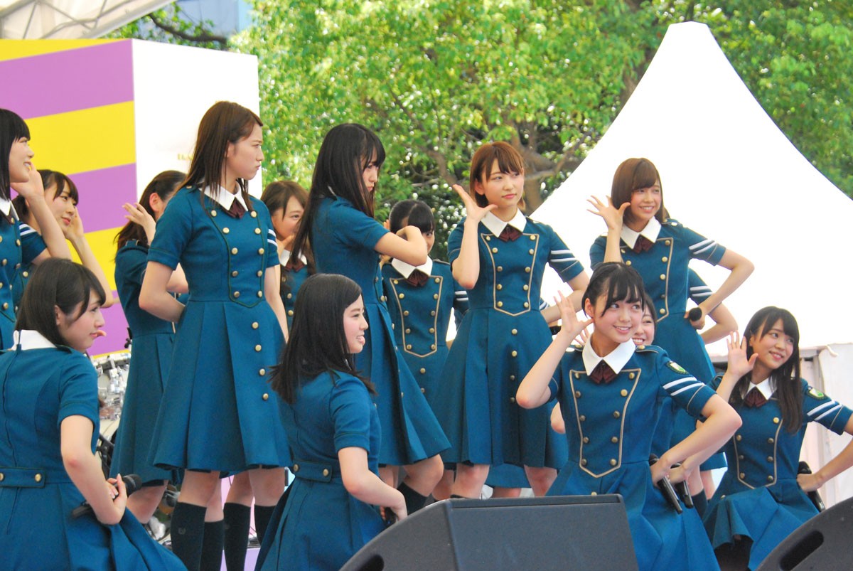 欅坂46、TIF初参戦！途中加入の長濱ねるが「サイマジョ」緑制服で登場してファン歓喜