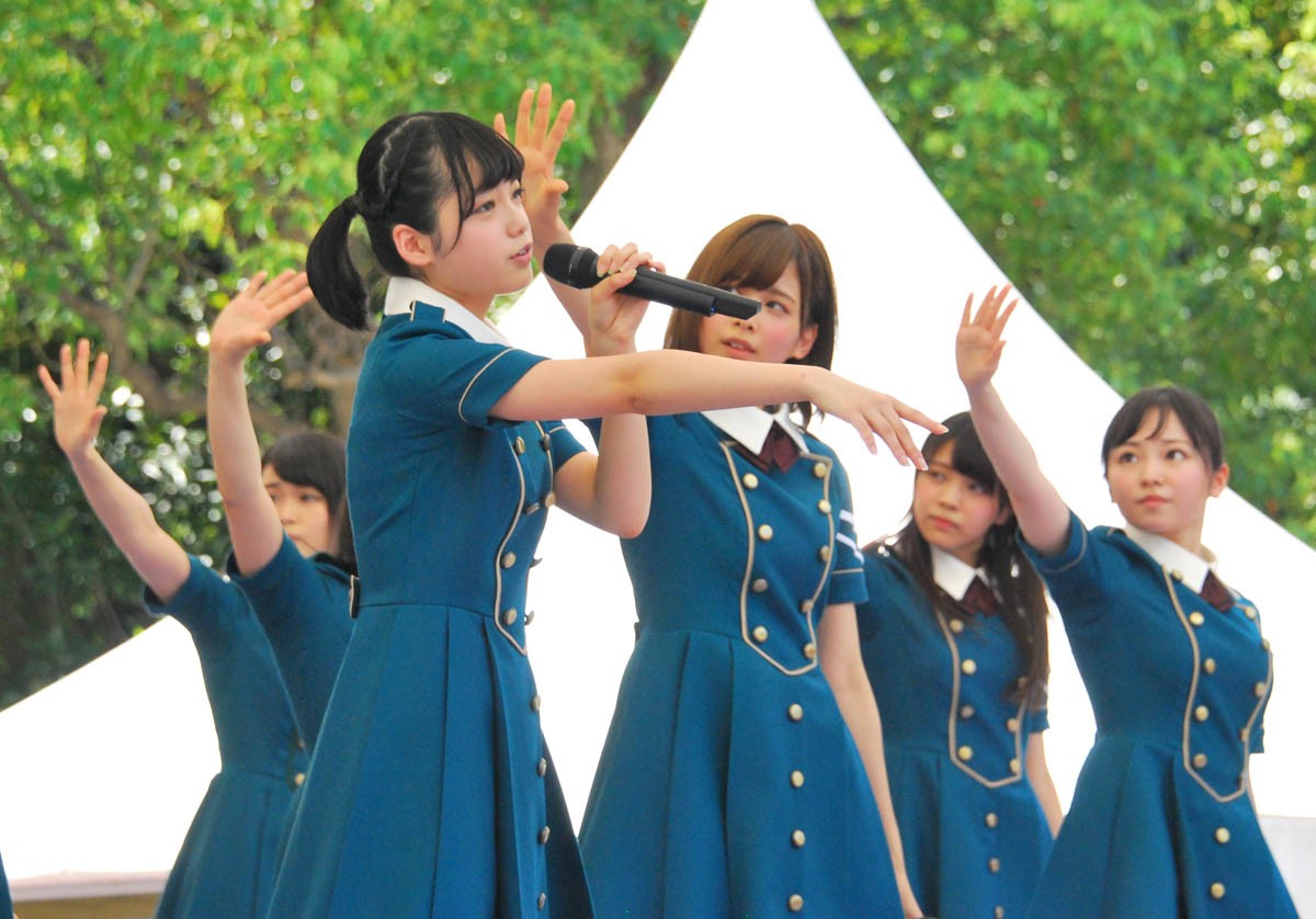 欅坂46、TIF初参戦！途中加入の長濱ねるが「サイマジョ」緑制服で登場してファン歓喜