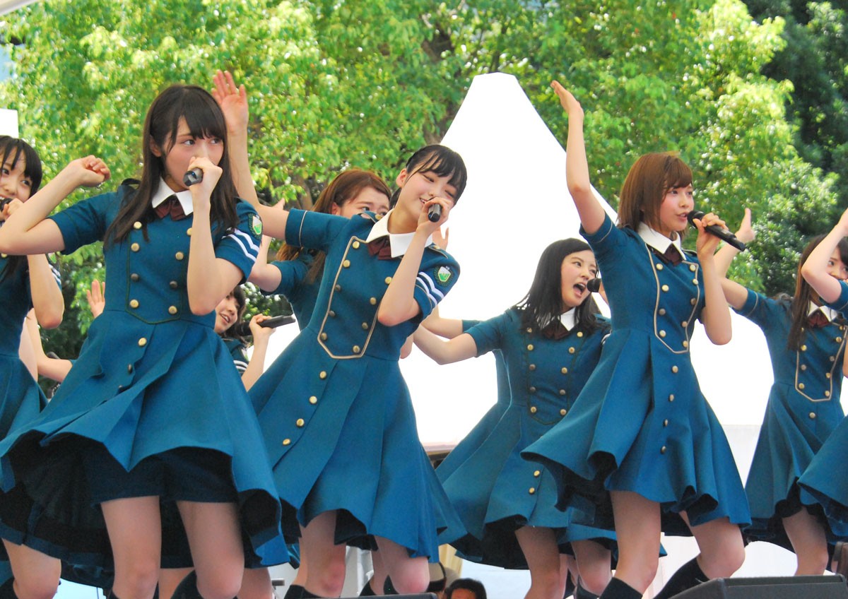 欅坂46、TIF初参戦！途中加入の長濱ねるが「サイマジョ」緑制服で登場してファン歓喜