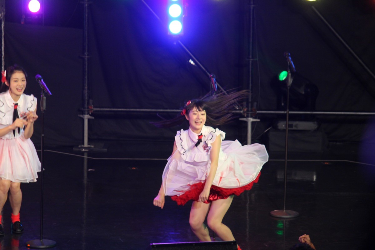 SKE48 ＆ NGT48、アイドルフェスで熱いライブバトル！