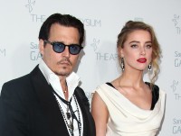 離婚に合意したジョニー・デップとアンバー・ハード